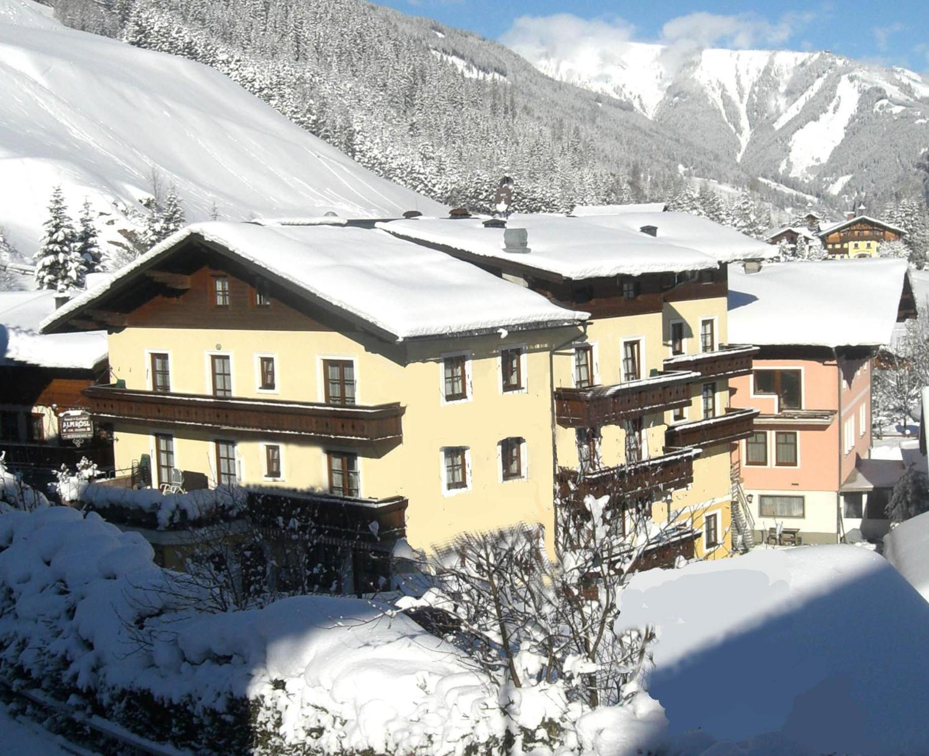 Landhotel Almroesl Im Grossarltal Hüttschlag Exterior foto
